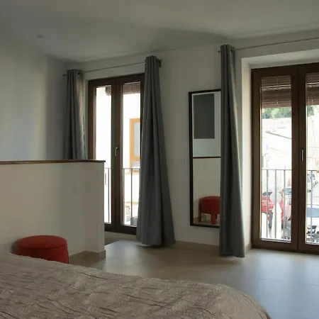 Charming House By The Sea And Downtown Denia