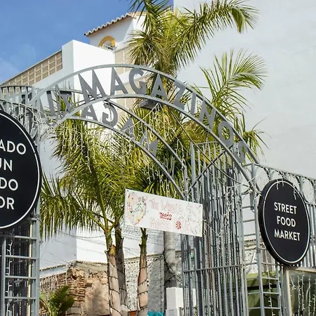 Charming House By The Sea And Downtown