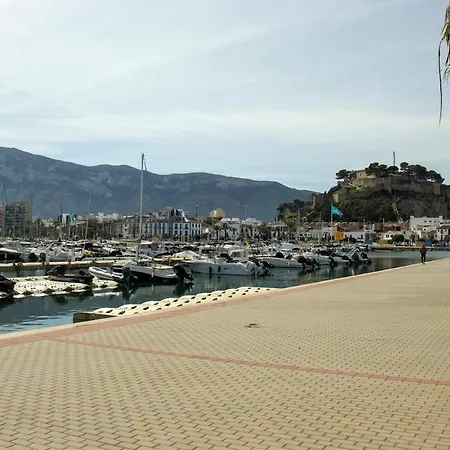 Charming House By The Sea And Downtown *