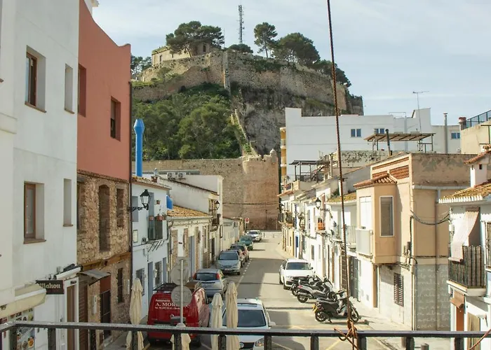 Charming House By The Sea And Downtown Denia